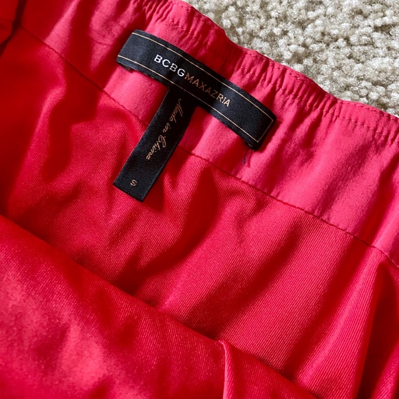 BCBGMaxAzria Red Ruffled Dress with Bow Sz Small - Picture 3 of 6